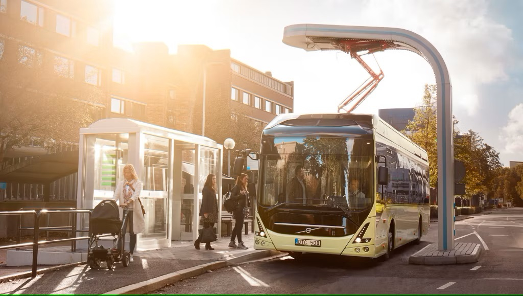 Szykują się obowiązkowe strefy czystego transportu w dużych miastach